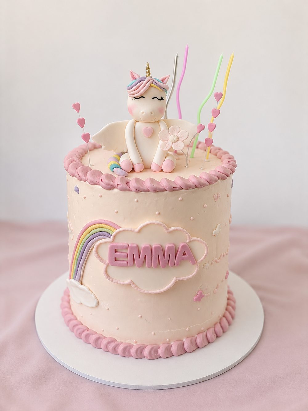 Torta a tema unicorno con nome Emma, Milka Sweet Cakes